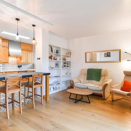 Nice Apartment With Balcony Very Close To The City Center Annecy Extérieur photo