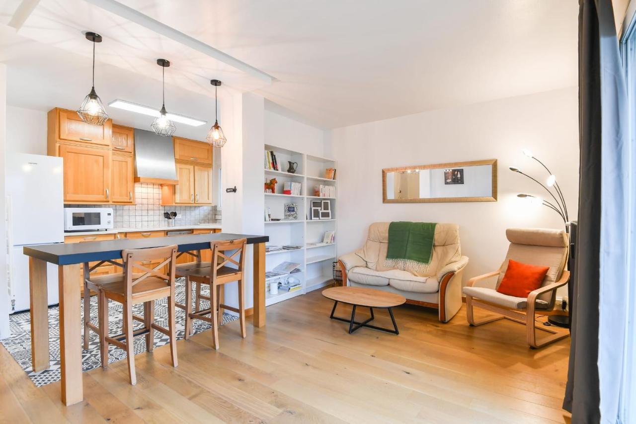 Nice Apartment With Balcony Very Close To The City Center Annecy Extérieur photo