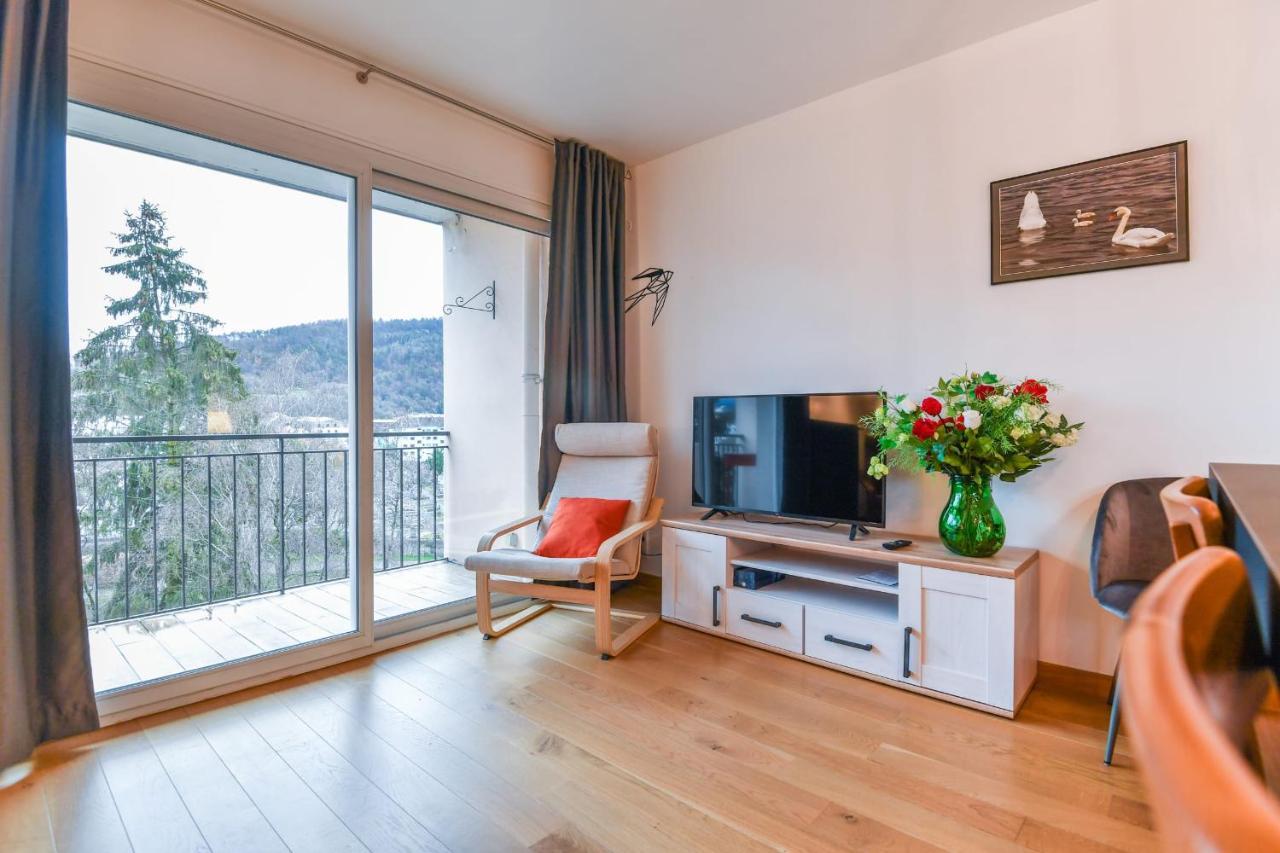 Nice Apartment With Balcony Very Close To The City Center Annecy Extérieur photo