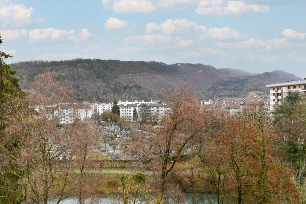 Nice Apartment With Balcony Very Close To The City Center Annecy Extérieur photo