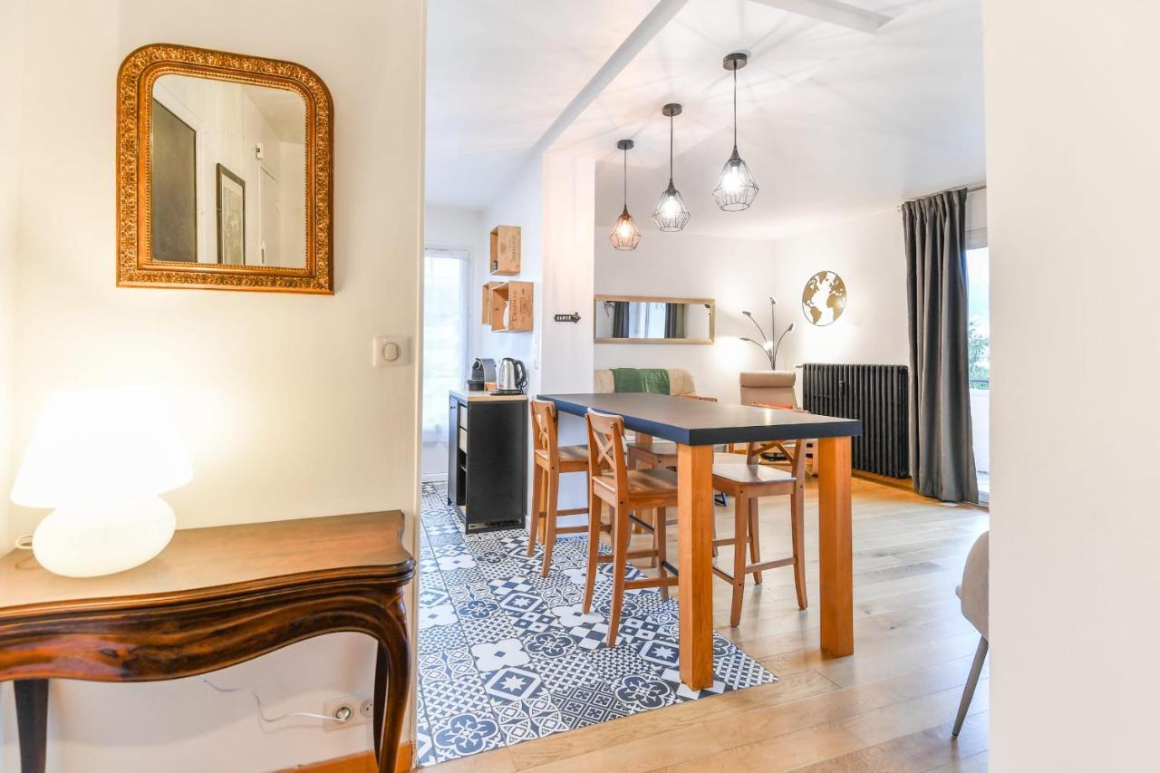 Nice Apartment With Balcony Very Close To The City Center Annecy Extérieur photo