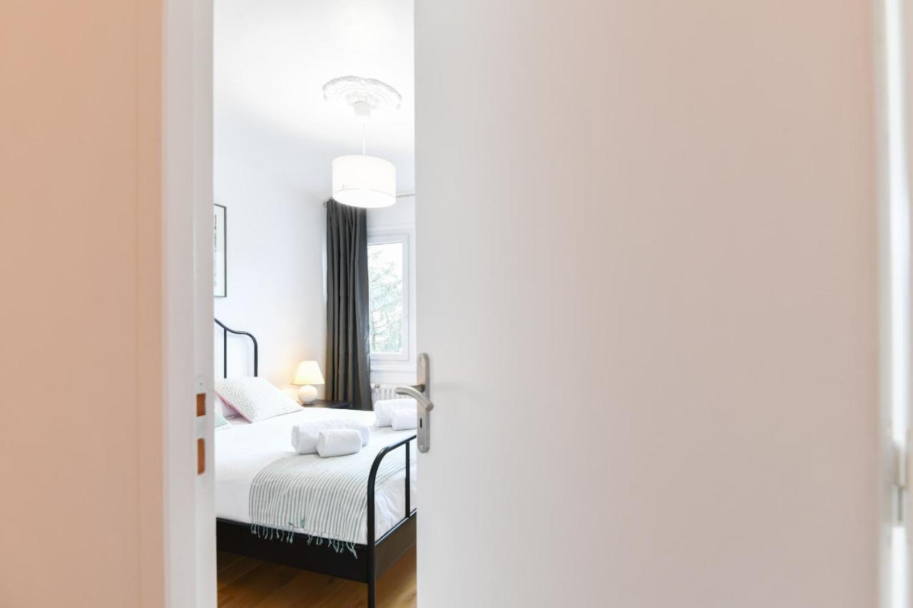Nice Apartment With Balcony Very Close To The City Center Annecy Extérieur photo